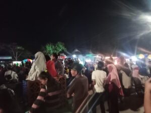 Ratusan Masyarakat Toboali Ramaikan Konser Genza Music di Balai Wisata