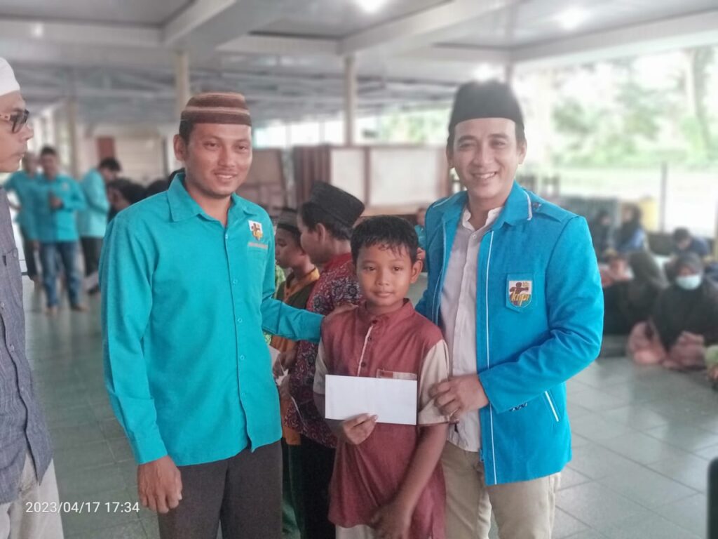 KNPI se-Bateng Gelar Buka Bersama dan Santuni 30 Anak Yatim