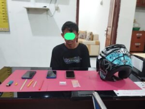 Simpan Sabu di Helm, Pemuda Ini Ditangkap Polisi