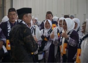 Bupati Algafry Lepas 149 CJH Bateng 2024