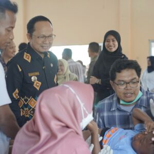 Momen Libur Sekolah, Algafry Gelar Khitanan Massal Gratis di Kecamatan Lubuk Besar