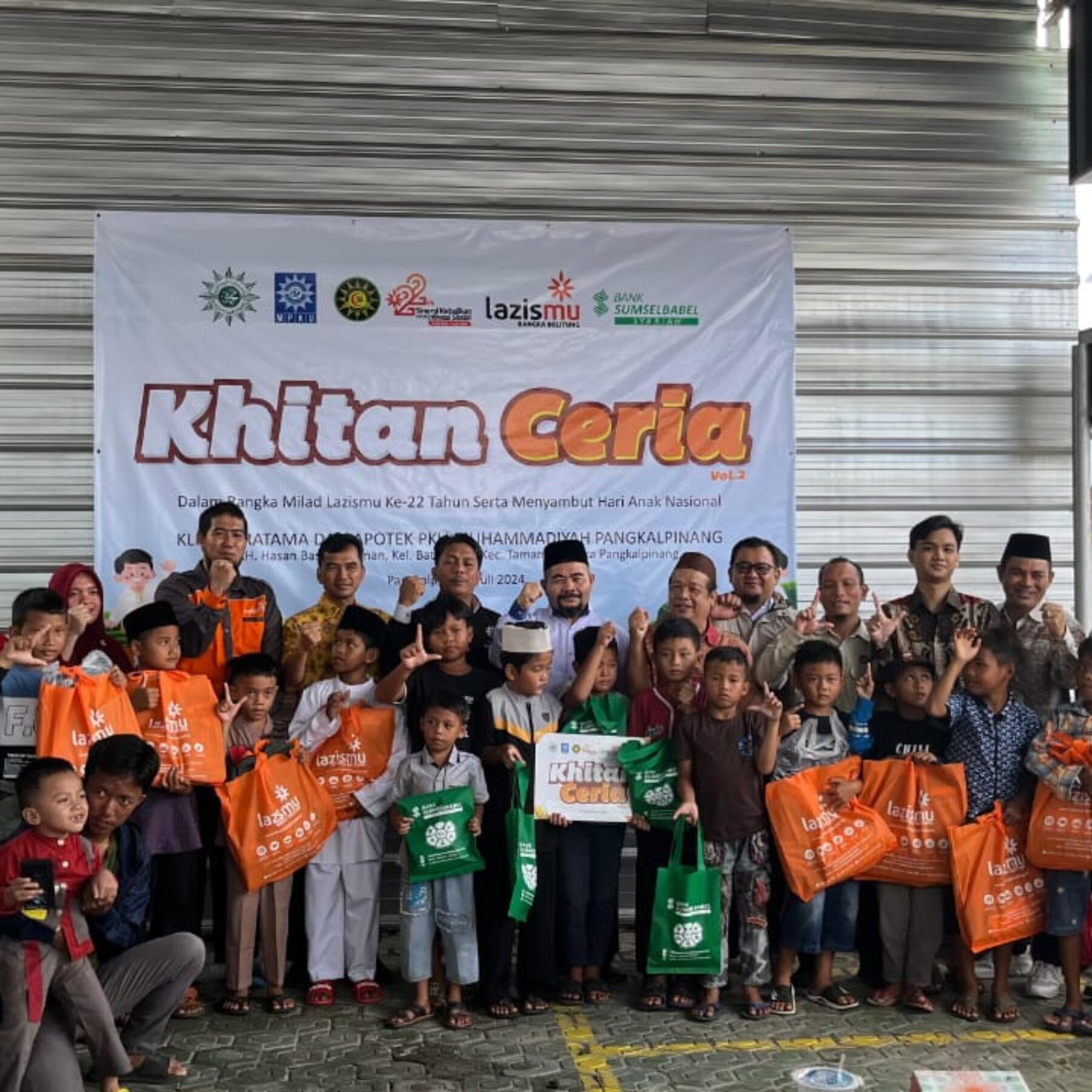 Milad ke-22, Puluhan Anak Ikuti Khitan Ceria Lazismu Bangka Belitung