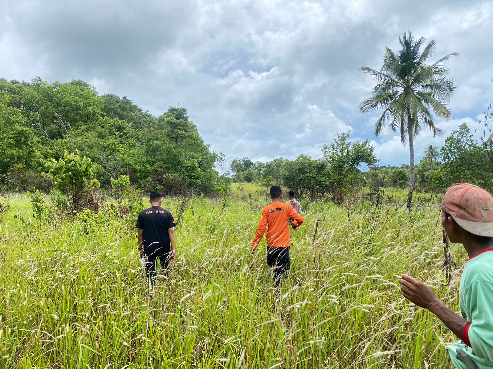 Geger! Nenek 81 Tahun Asal Pasir Putih Hilang di Kebun Sadai