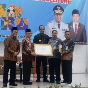 SMA N 1 Namang Raih Penghargaan dari Mendikdasmen RI