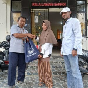 PT Timah Kembali Salurkan Bantuan Paket Sembako Bagi Warga Bangka Barat