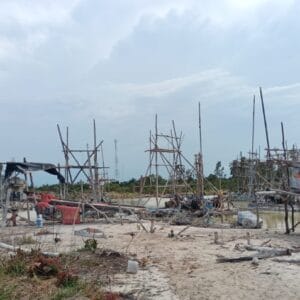 TI Rajuk Ilegal Beroperasi Dekat Pamsimas Desa Batu Beriga