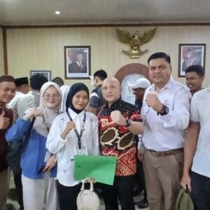 Kades Perlang bersama Mahasiswa IAIN SAS Babel Perjuangkan Legalitas 966 Data Lahan 