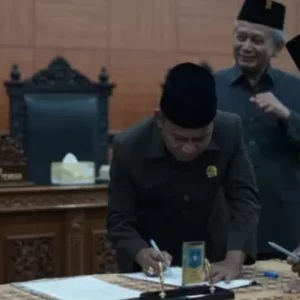 ‎DPRD Bangka Tengah Setujui Raperda RPJMD 2025-2029  ‎
