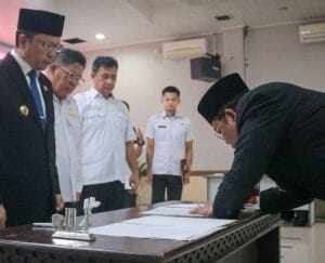 ‎Bupati Bangka Tengah Lantik Ahmad Syarifullah Nizam sebagai Sekda Definitif