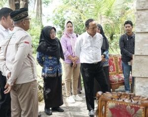 ‎Pemkab dan Baznas Bateng Salurkan Bantuan untuk Cegah Stunting   ‎