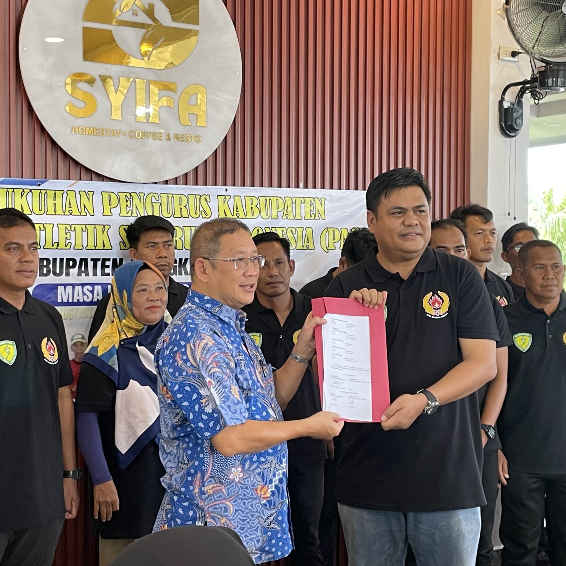 Resmi Dilantik, Ronie Arabel Siap Bawa Atletik Bateng Juara Porprov Babel