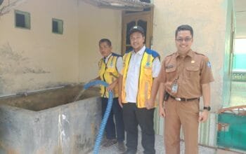 SMAN 1 Namang Terima Bantuan Air Bersih 4.000 Liter per Minggu dari  BPPW Babel